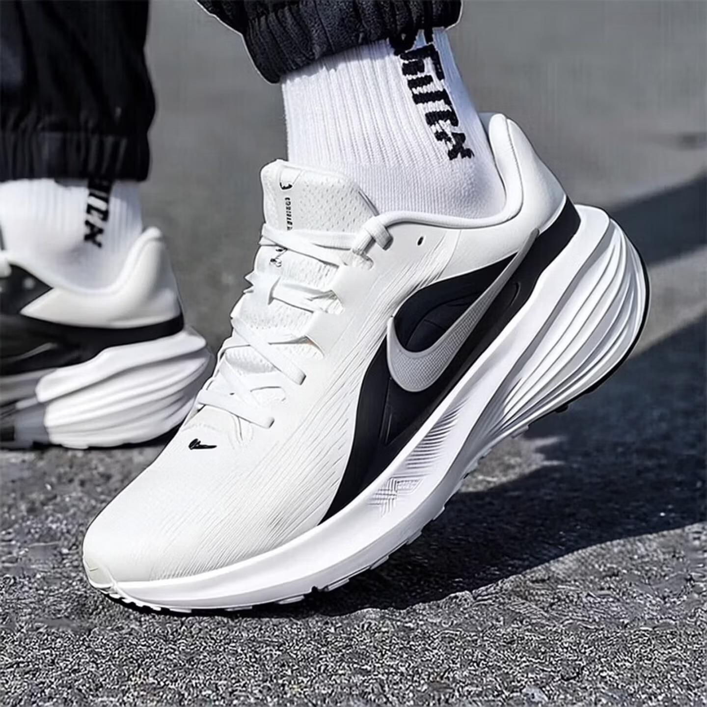NIKE DOWNSHIFTER 14 メンズ ランニングシ - Men Shoes Size Nike のレビューと価格