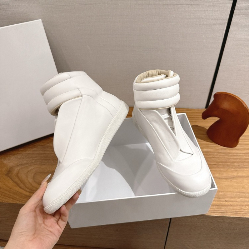 高級メンズスニーカーとカジュアルシューズ、レディースアンクル - Men Shoes Dior のレビューと価格