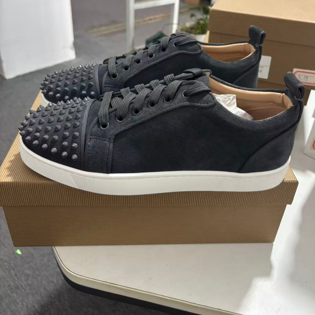 グレーフランネルレザーレッドソールスニーカー レディース メ - Men Shoes Red のレビューと価格