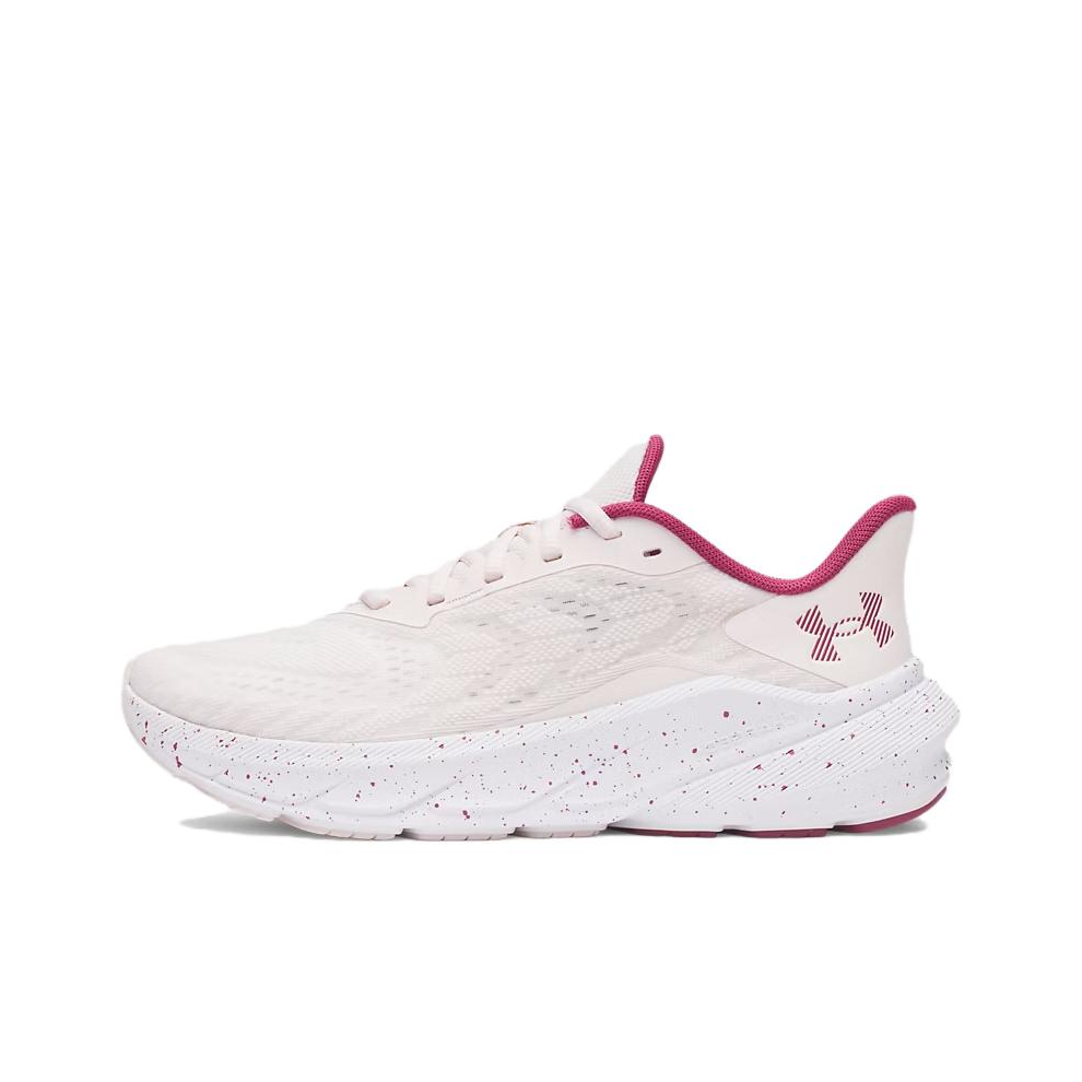 アンダーアーマー チャージド+ タービュレンス 3 ランニン - Men Shoes Under Armour のレビューと価格