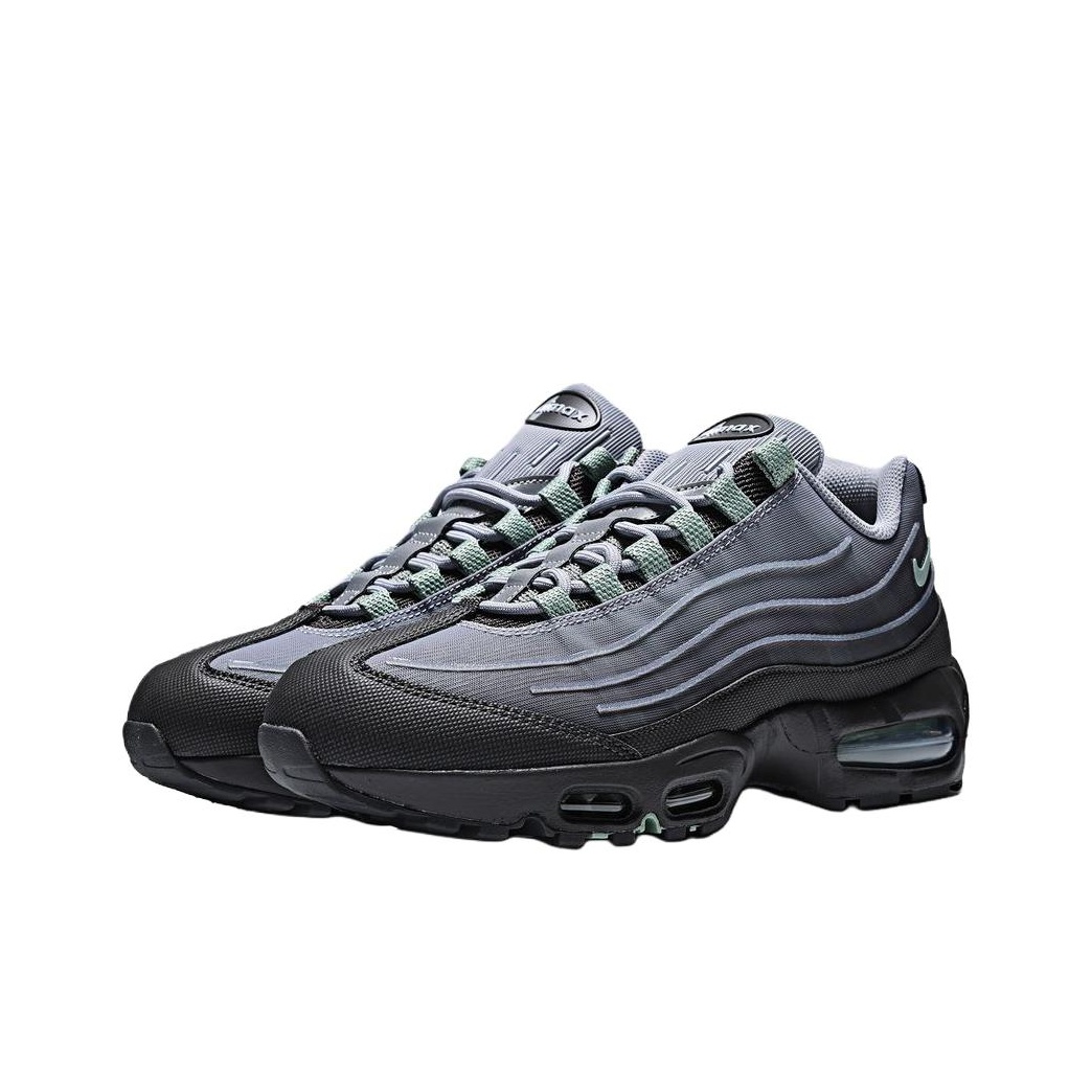 ナイキ エアマックス 95 カジュアル ランニングシューズ  - Men'S Shoes Nike Air Max のレビューと価格