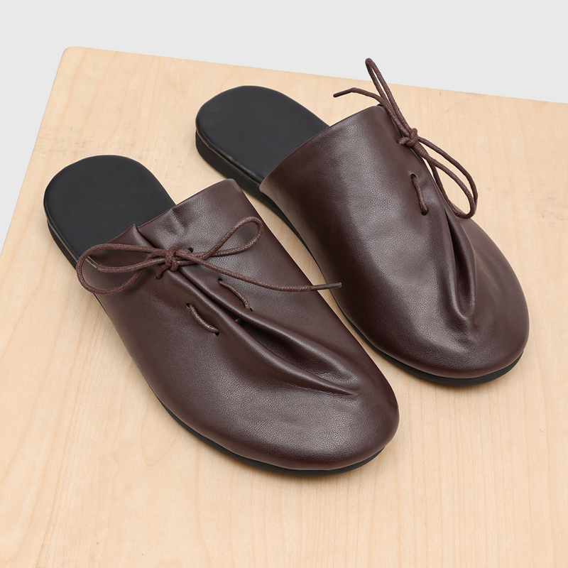 新しくておしゃれで快適なメンズハーフスリッパ、斜めストラップ - Men'S Shoes Qn のレビューと価格