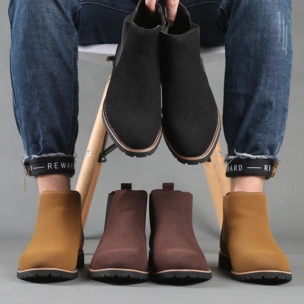 メンズアンクルブーツ、ブリティッシュスタイル、スエードレザー - Chelsea Boots Suede のレビューと価格