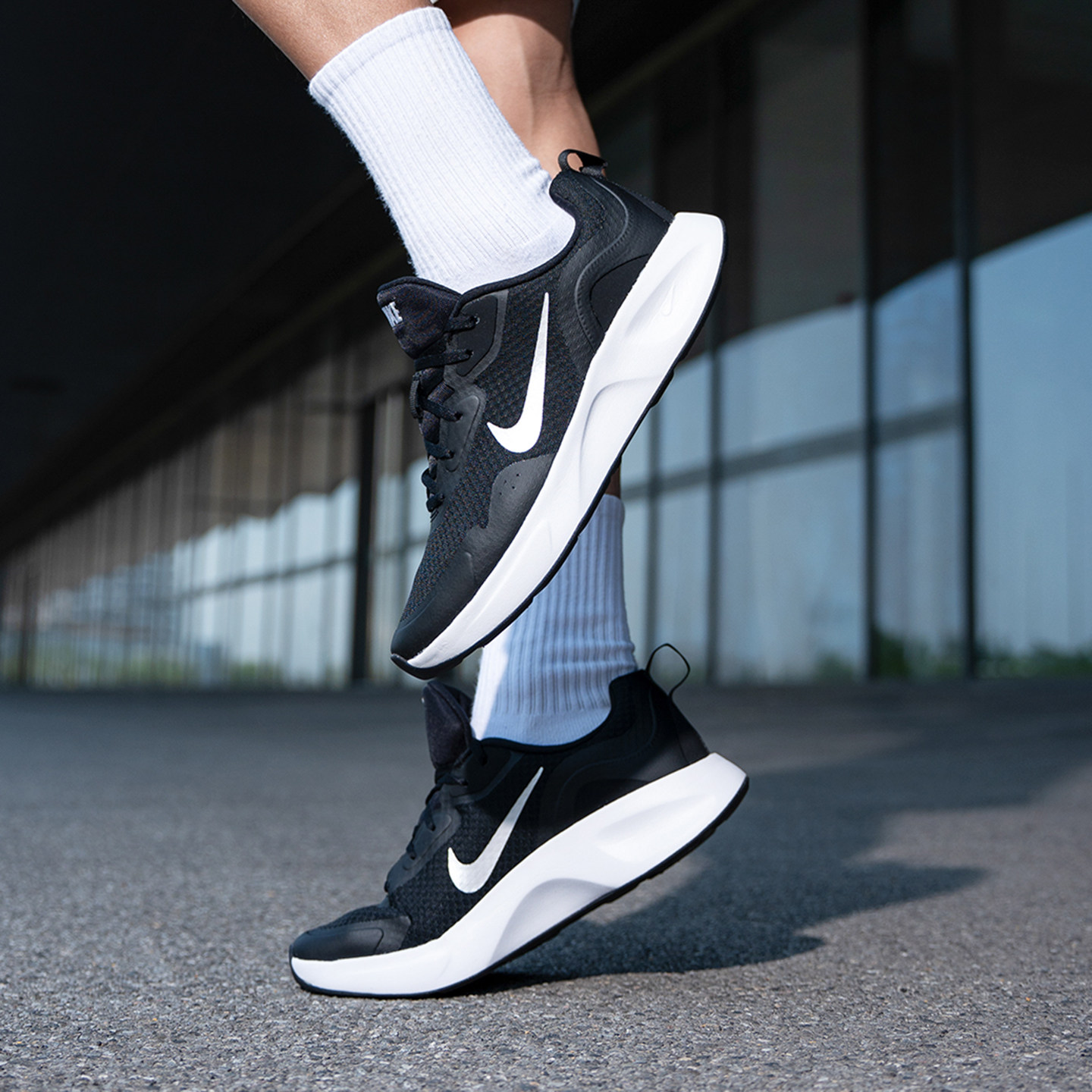 ナイキ メンズシューズ オリジナル 軽量 通気性 ファッショ - Men Shoes Size Nike のレビューと価格