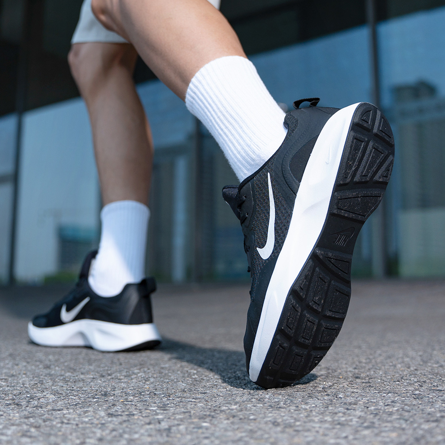 ナイキ メンズシューズ オリジナル 軽量 通気性 ファッショ - Men Shoes Size Nike のレビューと価格