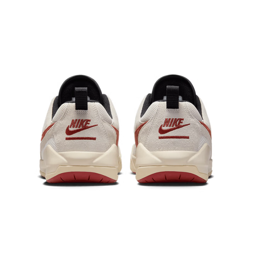 ナイキ ジョーダン CMFT エラ メンズ シューズ - 滑 - Men'S Shoes Jordan 1 のレビューと価格