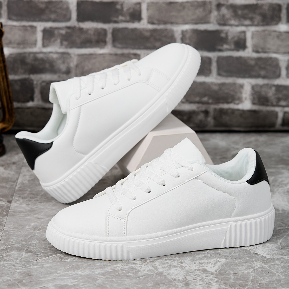 2024年新作 メンズスニーカー ホワイト カジュアルシュー - Men Shoes Dior のレビューと価格
